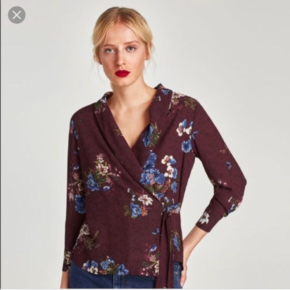 Zara FLORAL PRINT WRAP BLOUSE-like new. Worn once